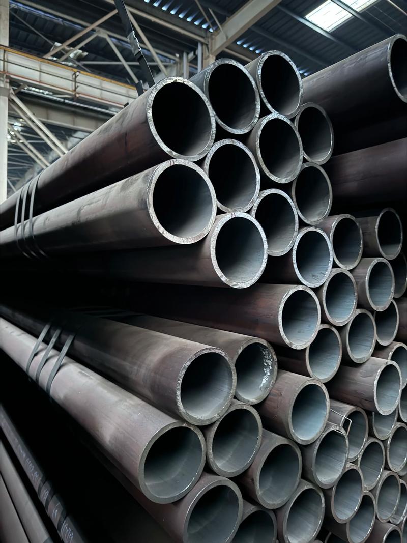 聊城市萬(wàn)德金屬制品 專(zhuān)業(yè)生產(chǎn)9948無(wú)縫鋼管與橋式濾水管